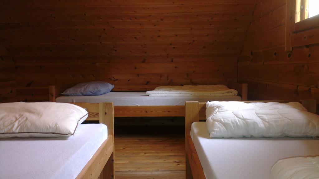 Folven Adventure Camp Hotel เยลเลอ ภายนอก รูปภาพ